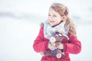 Kinderfotografie_mit_Kuscheltier