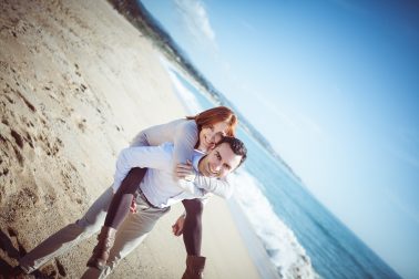 Paarfotografie-Barelona-Strand-Shooting
