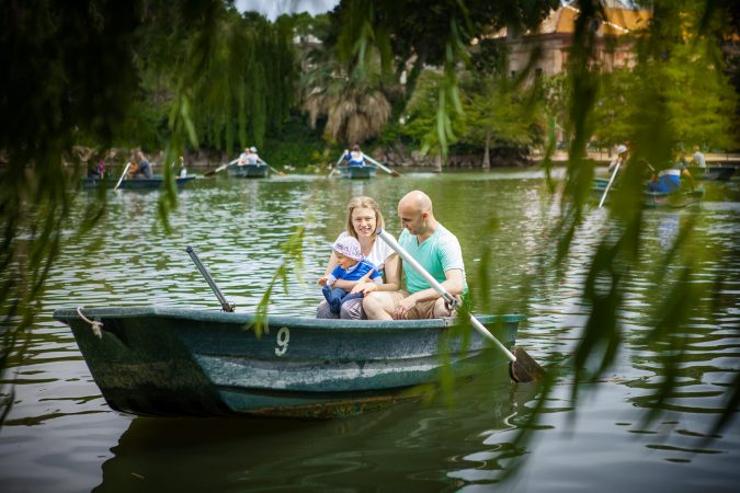 familienshooting-im-boot-im-teich