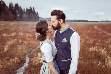 Afterwedding Brautpaar Shooting in Tracht in Füssen