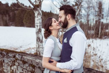 Afterwedding Brautpaar Shooting in Tracht in Füssen