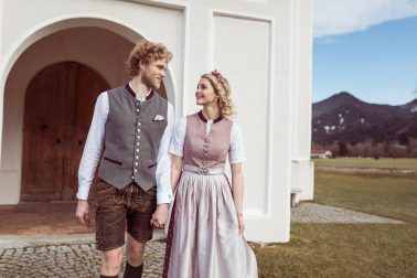 Trachtenhochzeit Brautpaar Füssen