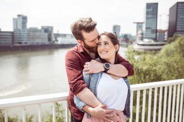 Verlobungsshooting-Medienhafen-Düsseldorf