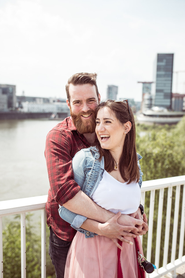 Verlobungsshooting-Medienhafen-Düsseldorf