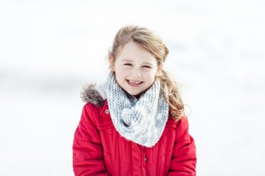 Kinderportrait im Schnee