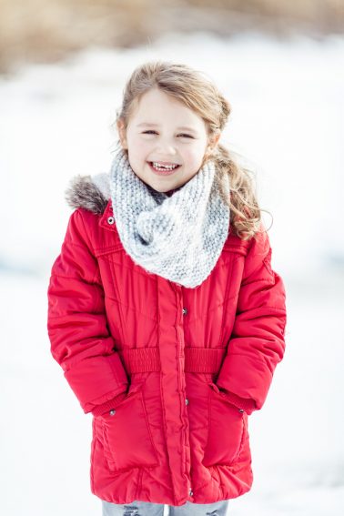 Kinderportrait im Schnee