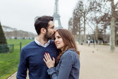 Verlobungsshooting in Paris
