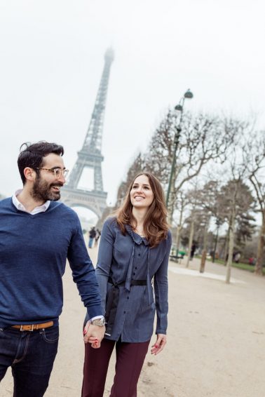 Verlobungsshooting am Eifelturm in Paris
