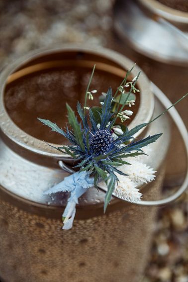 Hochzeitsanstecker Boho Hochzeit Mühlenhof Kalkar