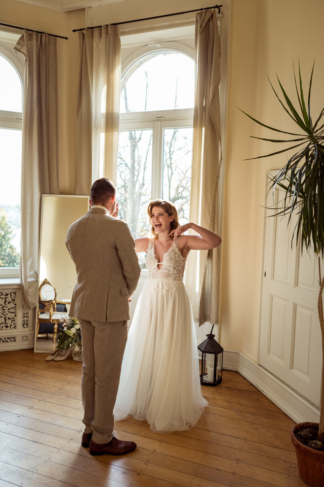 Getting Ready Elegante Winterhochzeit Villa Kalles