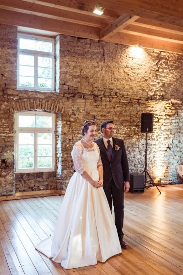 Vintage Hochzeit in Bretten auf Gut Schwarzerdhof