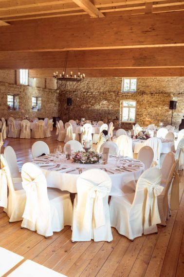 Vintage Hochzeit in Bretten auf Gut Schwarzerdhof