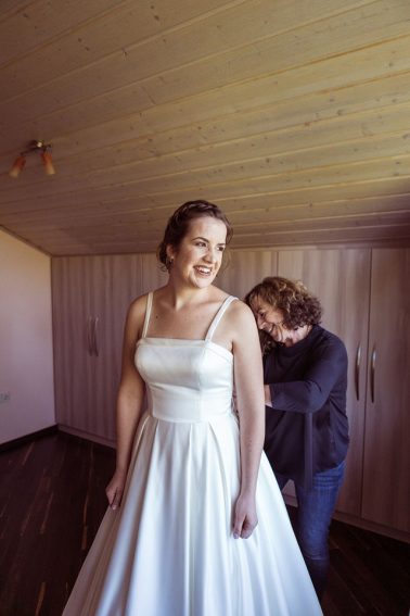 Vintage Hochzeit in Knittlingen mit Bulli