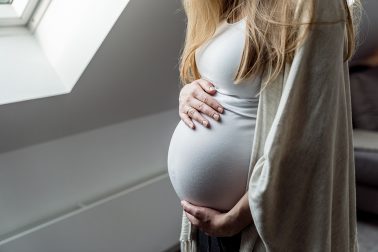 Babybauch Shooting Homestory in Düsseldorf