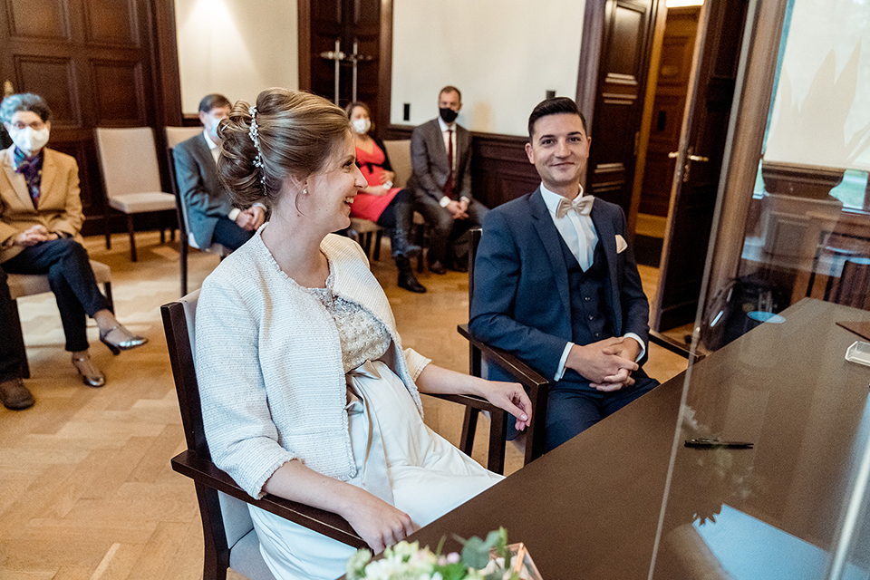 Heiraten im Standesamt Düsseldorf in der Inselstraße
