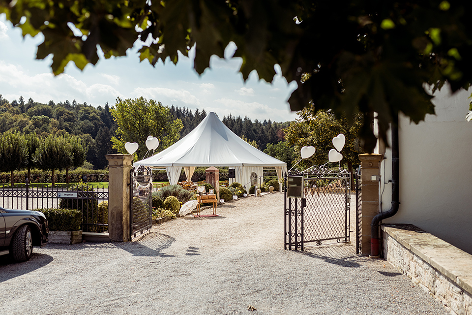 Heiraten im Schloss Neuhaus in Sinsheim