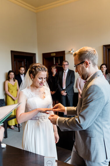 Heiraten im Standesamt Düsseldorf Fotograf
