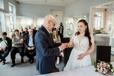 Standesamtlich heiraten im Hetjens Museum Düsseldorf
